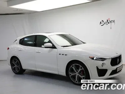 2020 Maserati Levante 3.8 GTS AWD, фото 3, лот 10034914