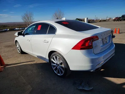 2017 VOLVO S60 PLATINUM, фото 2, лот 10876855