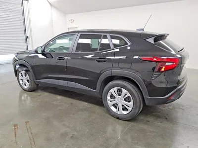 2026 CHEVROLET TRAX LS, фото 2, лот 11176422