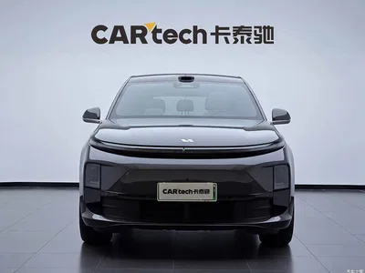 2025 Li Auto L6 Pro Smart Renewal Edition, фото 2, лот 11242747
