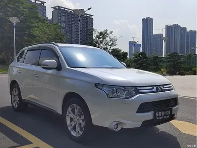2014 Mitsubishi Outlander (Import) 2.4L 4WD Luxury Value Edition 5-seater, фото 2, лот 10341845