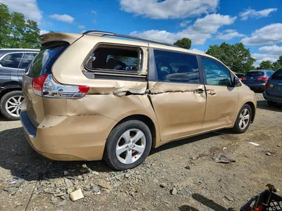 2011 TOYOTA SIENNA LE, фото 3, лот 10582687