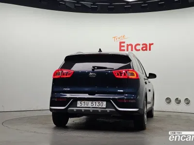 2018 Kia Niro Noblesse, фото 4, лот 10223677
