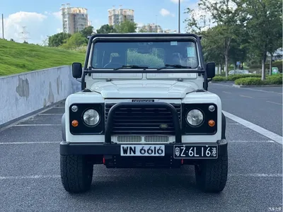 2015 Land Rover Defender Heritage Edition, фото 2, лот 10335851