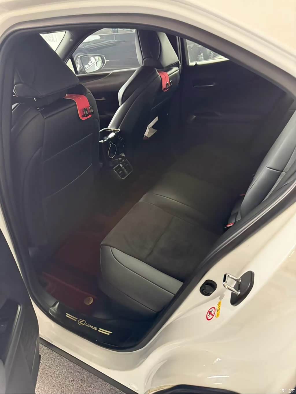 2019 Lexus UX 260h F SPORT Edition (China V), фото 2, лот 11087388