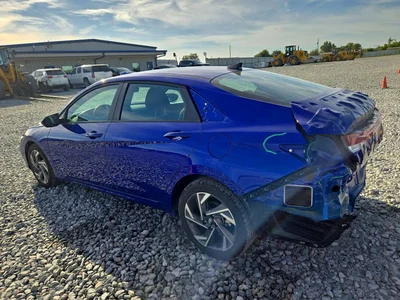 2025 HYUNDAI ELANTRA SEL SPORT, фото 2, лот 11280414