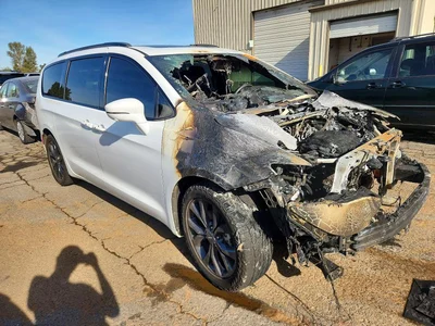 2018 CHRYSLER PACIFICA LIMITED, фото 4, лот 11562348