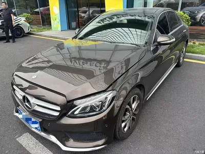 2015 Mercedes-Benz C-Class C 200 L Sport, фото 1, лот 11011326