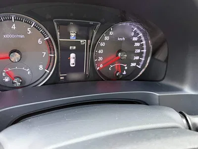 2018 Toyota Crown 2.0T Fashion Edition, фото 4, лот 10324685