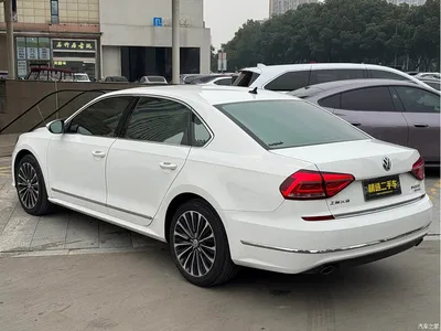 2016 Volkswagen Passat 330TSI DSG Executive Edition, фото 4, лот 10428003