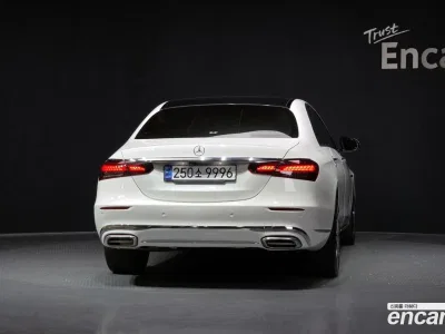 2022 Mercedes-Benz E-Class E250 Exclusive, фото 4, лот 10057635