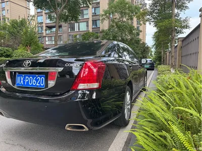 2010 Toyota Crown 2.5L Royal Leather Sunroof Navigation, фото 3, лот 10324630
