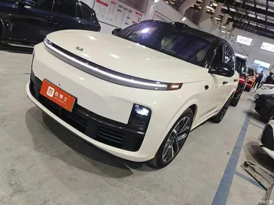 2025 Li Auto L7 Ultra Smart Renewal Edition, фото 1, лот 10391349