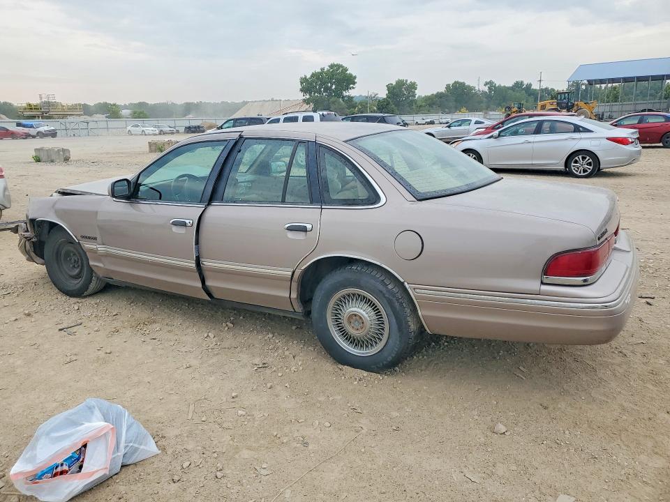 1995 FORD CROWN VICTORIA, фото 2, лот 10983656