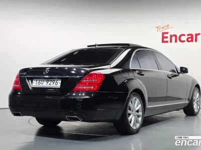 2010 Mercedes-Benz S-Class S500L, фото 2, лот 10201821