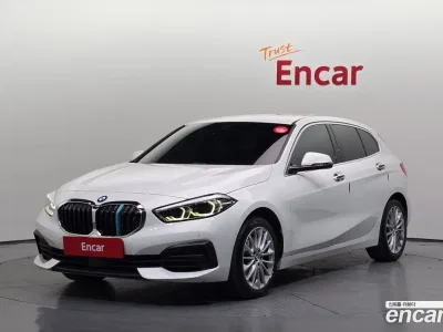 2021 BMW 1-Series 118d Joy, фото 1, лот 10036705