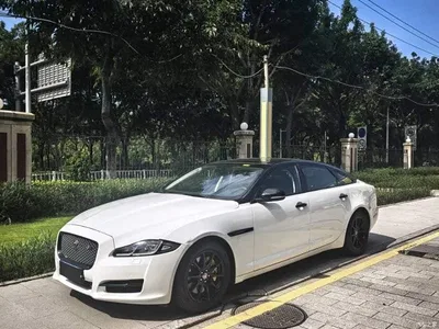2016 Jaguar XJ XJL 2.0T 2WD Elegance Business Edition, фото 1, лот 10426669