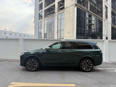 2025 Li Auto Li Xiang L9 Ultra Smart Renewal Edition, фото 3, лот 10825197