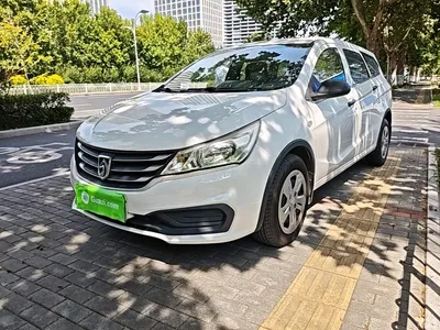 2017 Baojun 310W 1.2L Manual Value Edition (China V), фото 1, лот 11162665