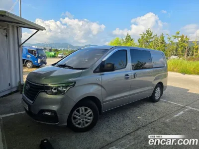 2020 Hyundai Starex Van 5-Seater, фото 1, лот 10187701