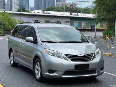 2011 Toyota Sienna 2.7L 2WD Automatic, фото 3, лот 10889936