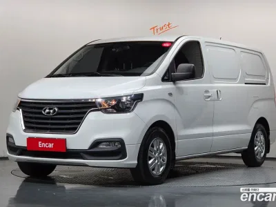 2019 Hyundai Starex Van 3-Seater, фото 1, лот 10214851