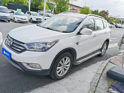 2015 Dongfeng Aeolus Dongfeng Fengshen AX7 2.0L Automatic Smart Ease, фото 1, лот 10829513