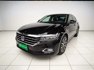 2019 Volkswagen Passat 330TSI Luxury Edition China VI, фото 1, лот 10443251