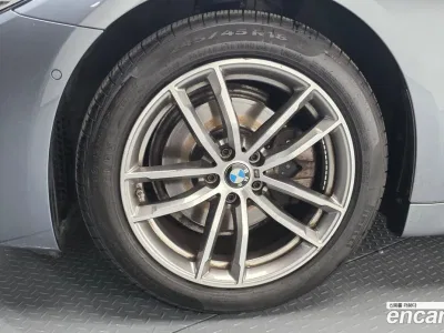 2017 BMW 5-Series 520d M Sport Package Plus, фото 4, лот 10075067