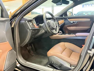 2022 Volvo S90 Plug-in Hybrid Facelift T8 E-Drive Hybrid R-Design Luxury Edition, фото 4, лот 10365264