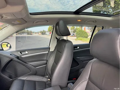 2017 Volkswagen Tiguan 300TSI Automatic 2WD Silk Road Comfort Edition, фото 4, лот 10404052