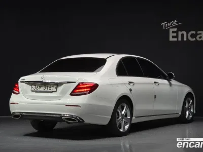 2018 Mercedes-Benz E-Class E200 Avantgarde, фото 1, лот 10047847