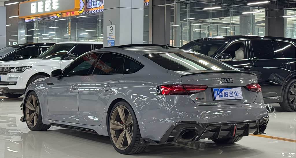 2022 Audi RS 5 2.9T Sportback Dark Gold Edition, фото 4, лот 10479022