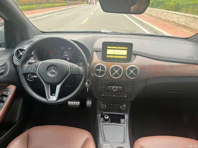 2012 Mercedes-Benz B-Class B 200, фото 4, лот 10714636