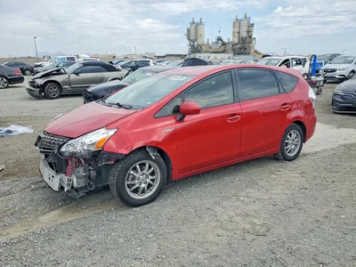 2013 TOYOTA PRIUS V TWO, фото 1, лот 10891366