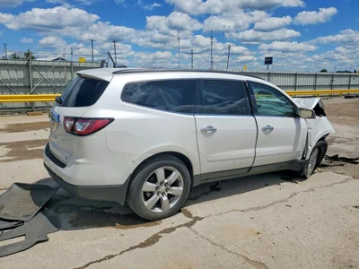 2017 CHEVROLET TRAVERSE LT, фото 3, лот 10581065