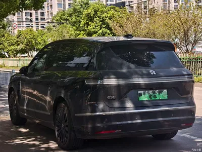 2025 NIO ES8 Model 6-Seat Executive Luxury Edition, фото 3, лот 10392746