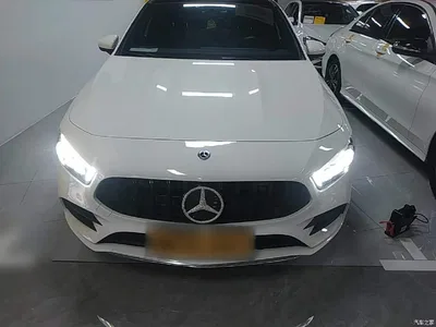 2019 Mercedes-Benz A-Class A 180 L Sport Sedan, фото 1, лот 10283760