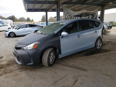 2016 TOYOTA PRIUS V TWO, фото 1, лот 11184924