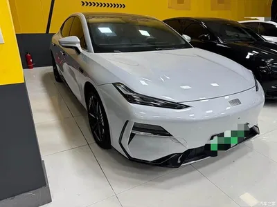 2024 Geely Galaxy Galaxy E8 Model 550km RWD Soaring Dragon Edition, фото 3, лот 10431366
