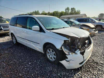 2010 CHRYSLER TOWN & COUNTRY TOURING, фото 4, лот 10886027