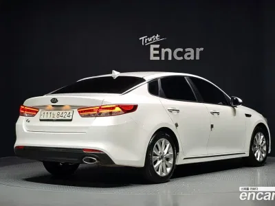 2017 Kia K5 LPI MX, фото 2, лот 10222690