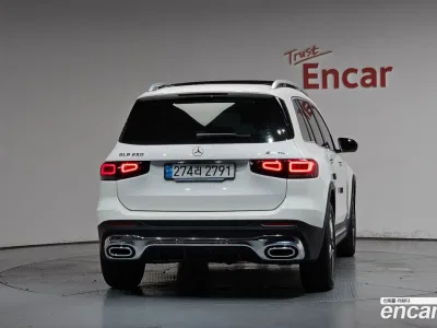 2023 Mercedes-Benz GLB-Class GLB250 4MATIC, фото 2, лот 10056690