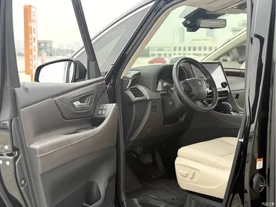 2024 Toyota Vellfire Crown Hybrid 2.5L Executive Premium Edition, фото 4, лот 10269099
