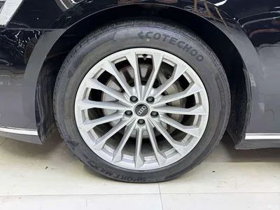 2022 Audi A8 A8L 50 TFSI quattro Comfort Collector's Edition, фото 4, лот 10238278