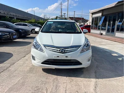 2014 Hyundai Verna 1.4L Manual Smart GLS, фото 2, лот 10372531