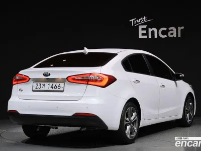 2015 Kia K3 Trendy, фото 1, лот 10042582