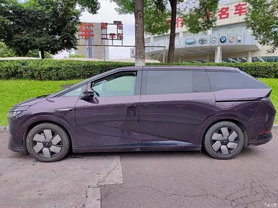 2025 XPeng X9 650 Long Range Max, фото 3, лот 11548912