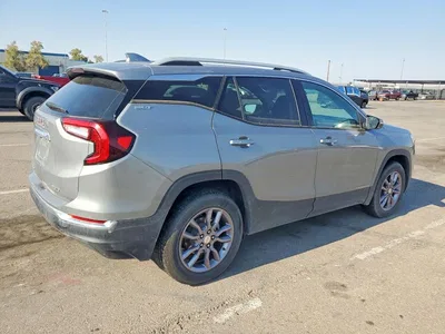 2023 GMC TERRAIN SLT, фото 3, лот 10810458