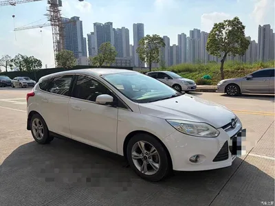 2012 Ford Focus Hatchback 1.6L Automatic Trend, фото 3, лот 10294205